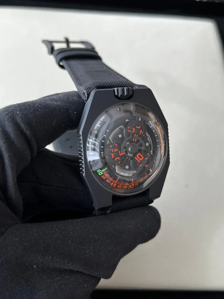 Urwerk UR-Satellite UR-100 LE